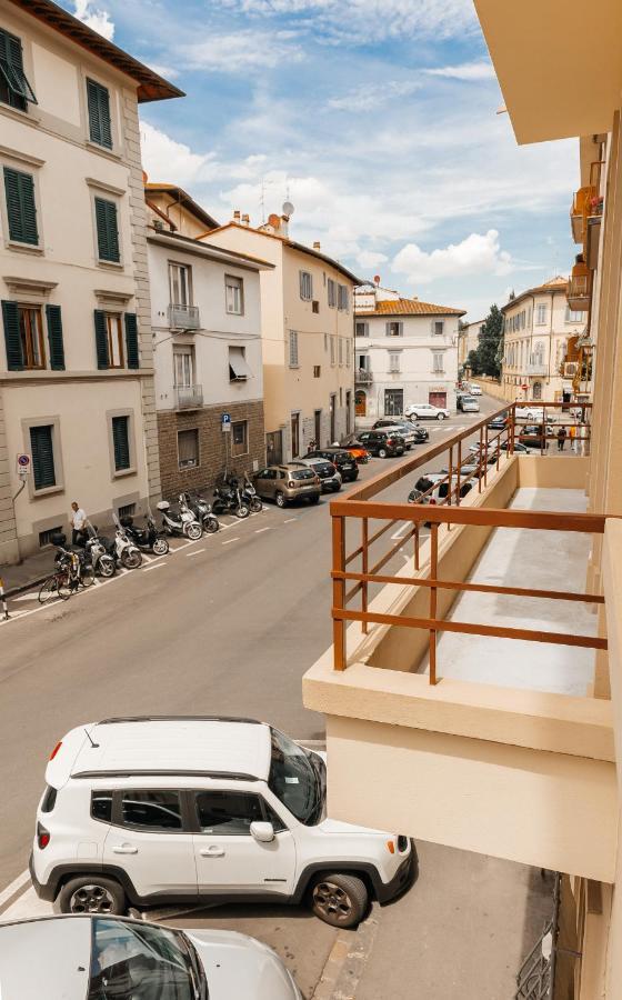 Modern Apartments In The Heart Of Firenze Esterno foto