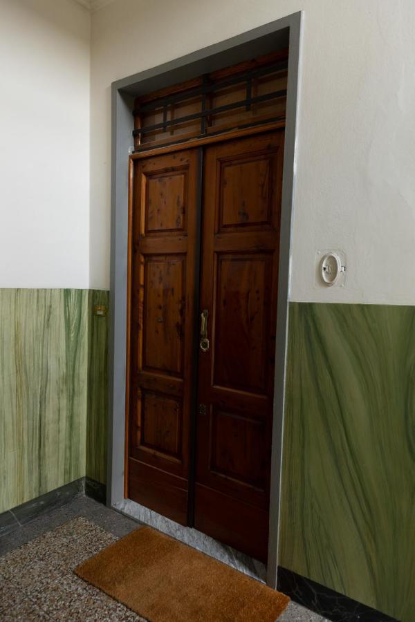 Modern Apartments In The Heart Of Firenze Esterno foto