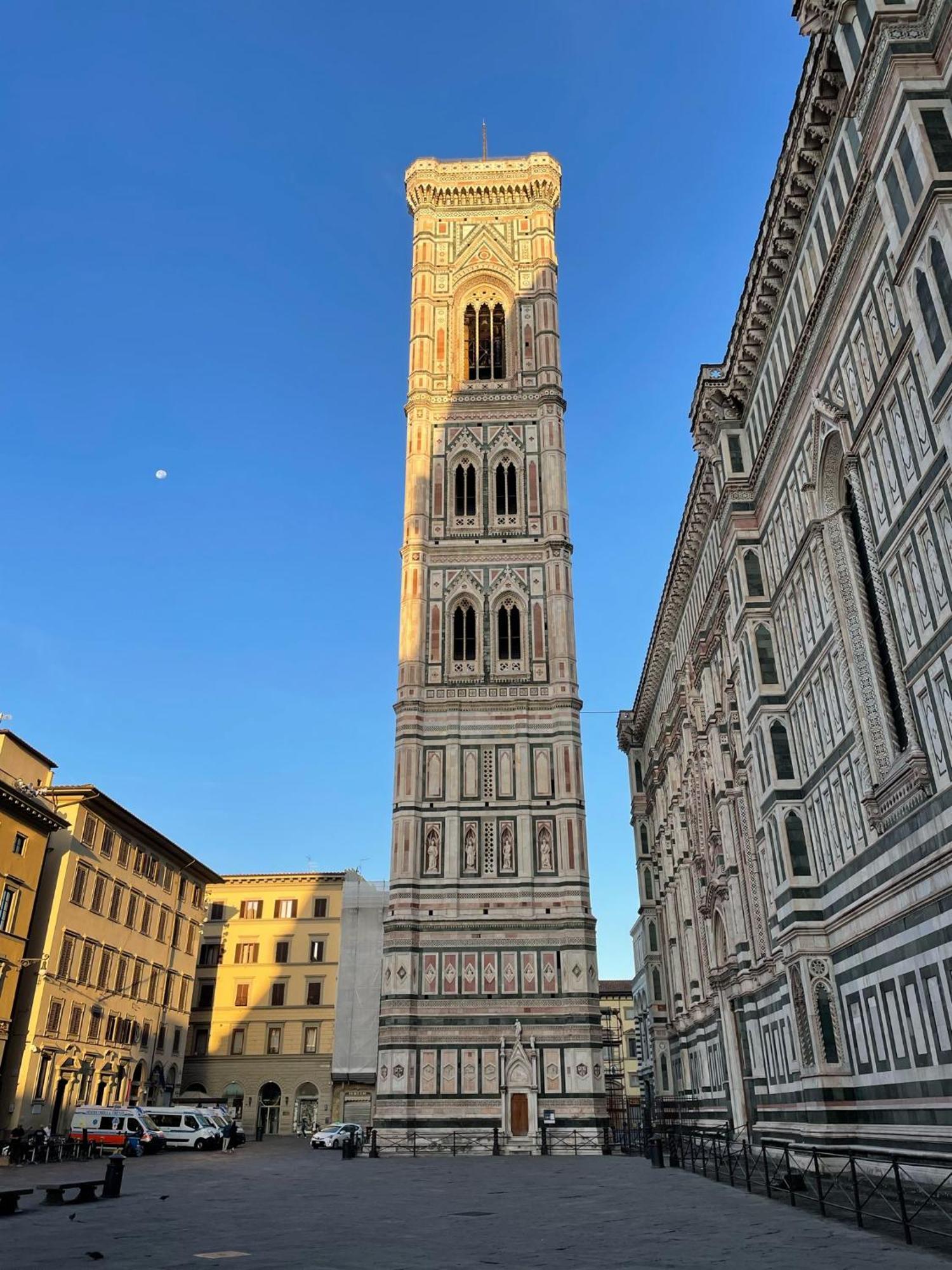 Modern Apartments In The Heart Of Firenze Esterno foto