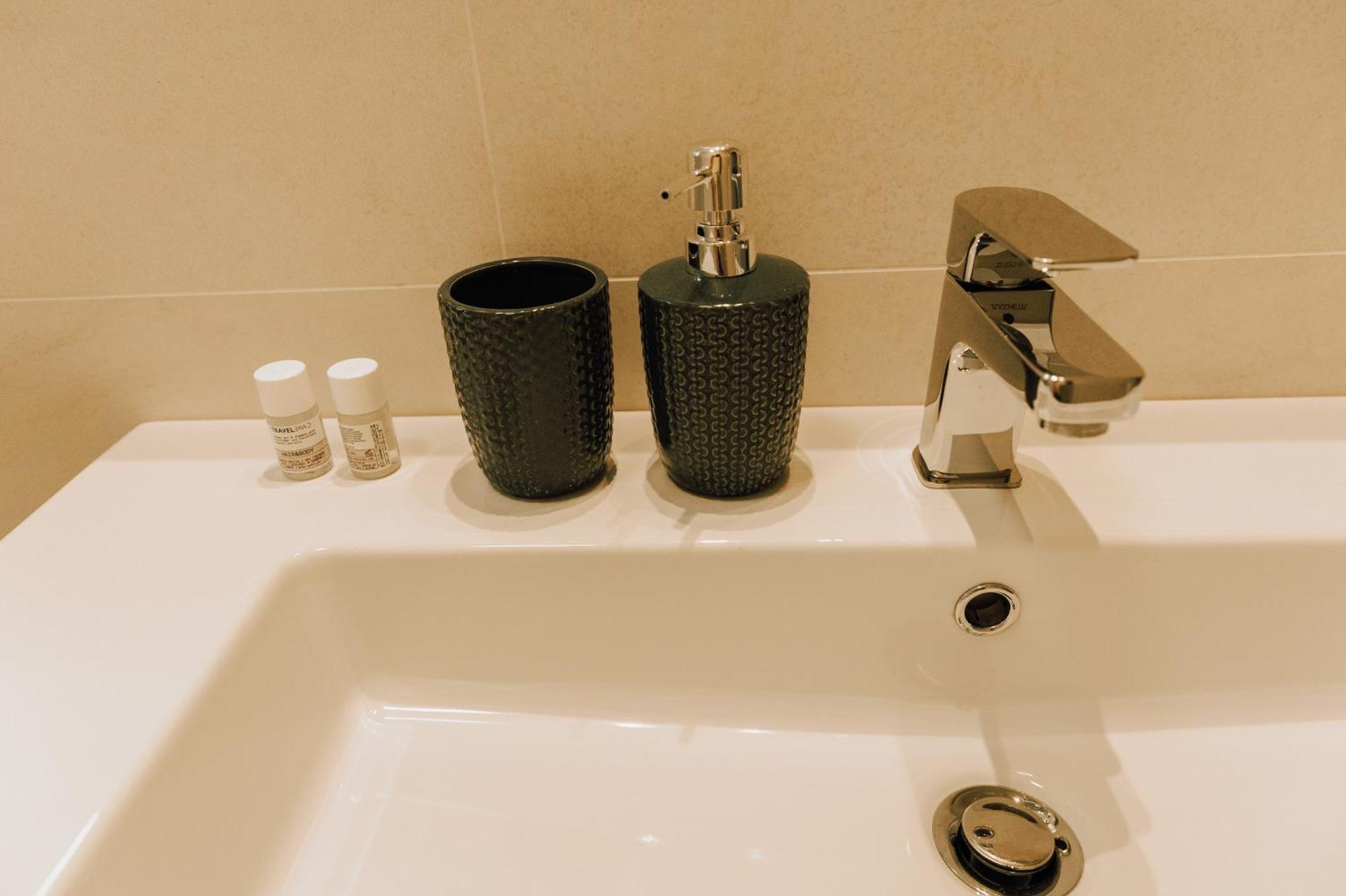 Modern Apartments In The Heart Of Firenze Esterno foto