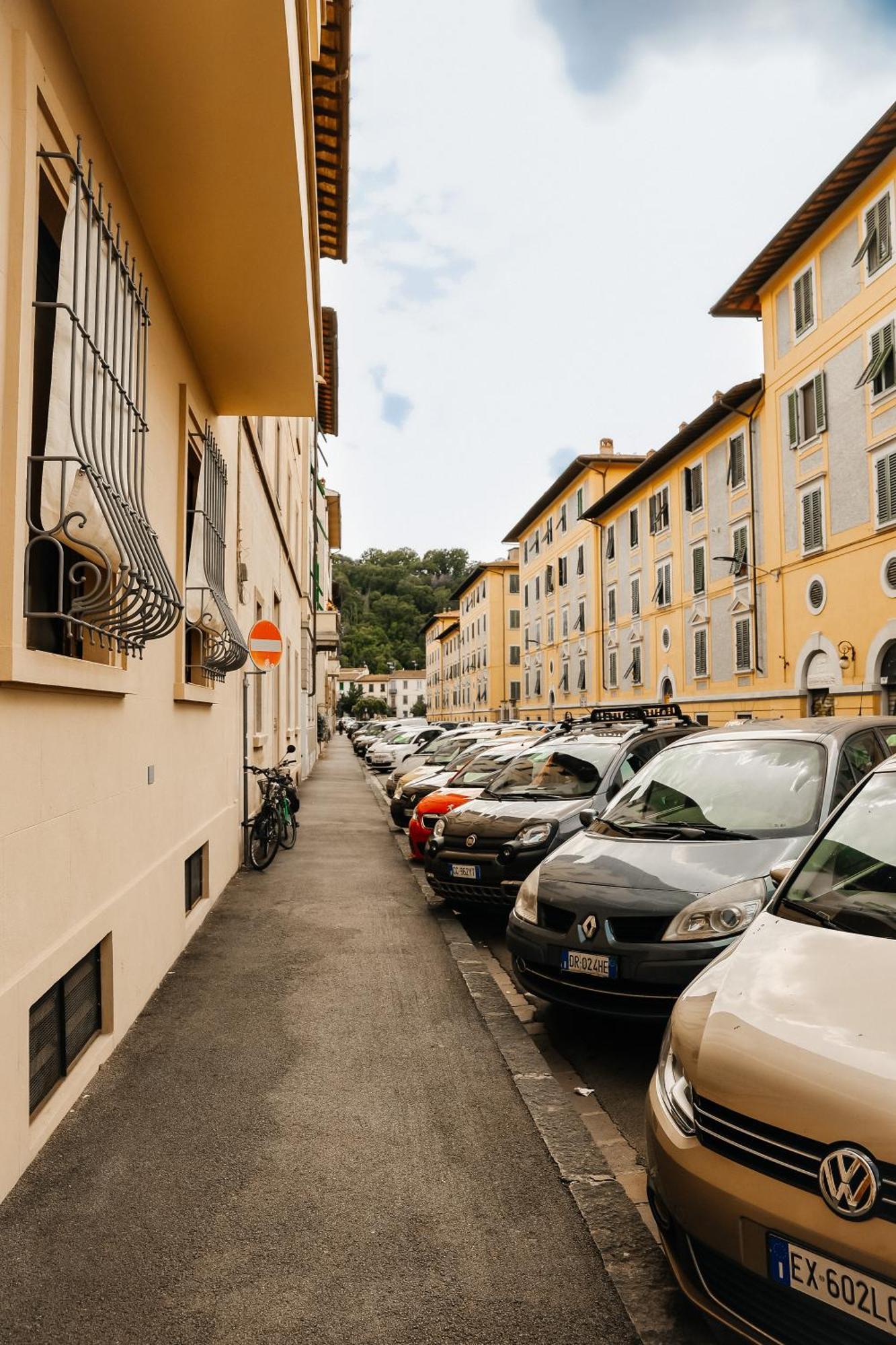 Modern Apartments In The Heart Of Firenze Esterno foto